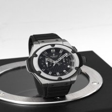 ساعة هوبلت بيج بانج - HUBLOT